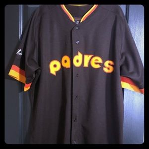Rare Padres throwback